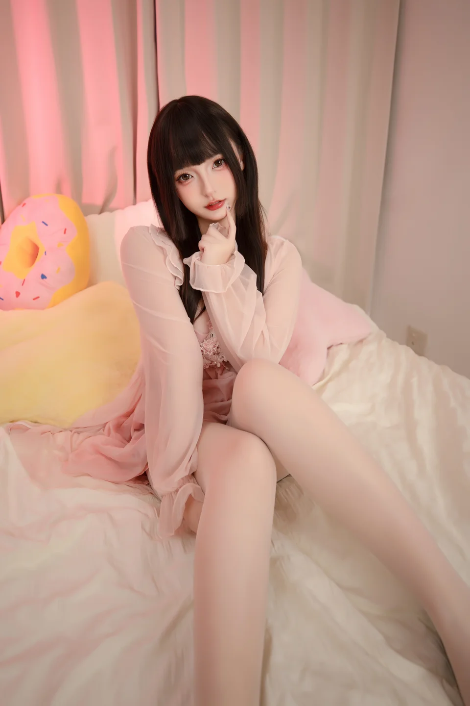 神楽坂真冬 - 高跟睡袍 [75P,2V-650MB] tg@simisebaisi 【丝足阁】05.webp